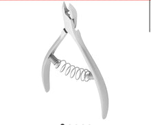 Load image into Gallery viewer, STALEKS SMART 30 PROFESSIONAL CUTICLE NIPPERS 4 MM NS-30-4
